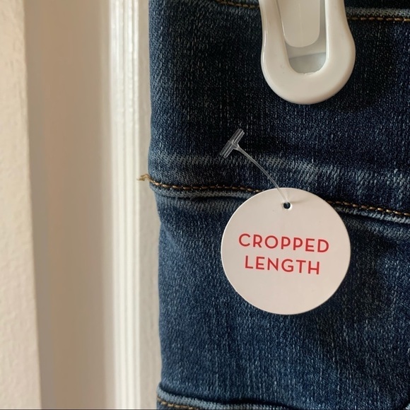 Spanx Cropped Flare Jeans Medium Wash - Picture 6 of 8